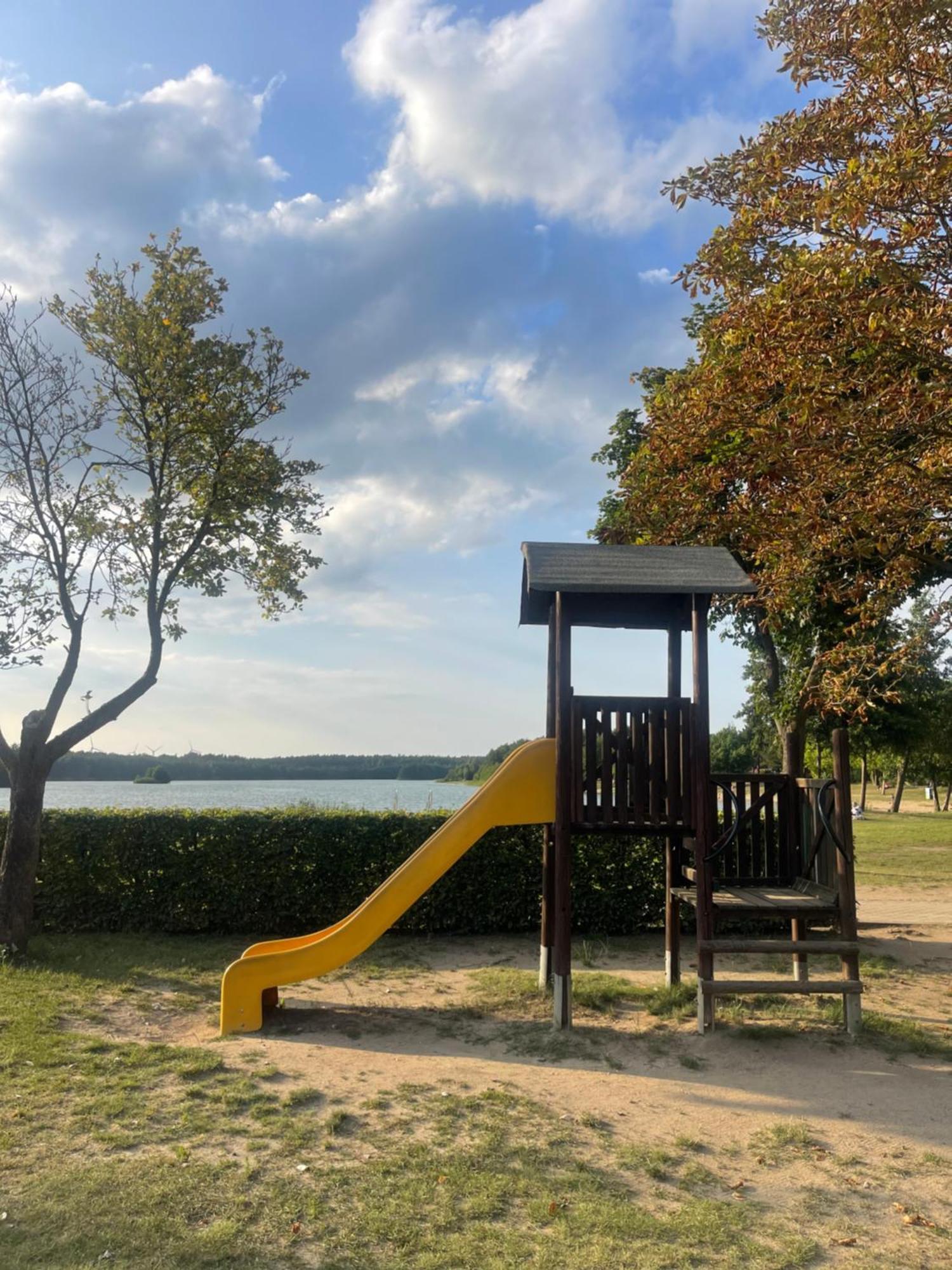 Gruener Bungalow Am Kiebitzsee Villa Falkenburg Dış mekan fotoğraf